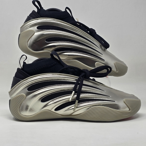 Adidas Harden Volume 9 Cyber Metallic Black Basketball JR2506 Mens Size 6.5 New main image 4